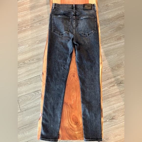 Aritzia Denim Forum Lola Jeans - Picture 6 of 8